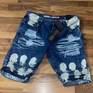 New Stitches & Rivets Distressed Denim Wash Shorts